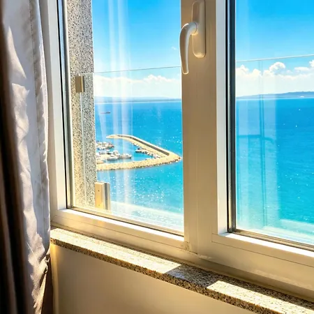 21st Floor Seaview Vollga Promenade Catamaran Iii Daire Dıraç